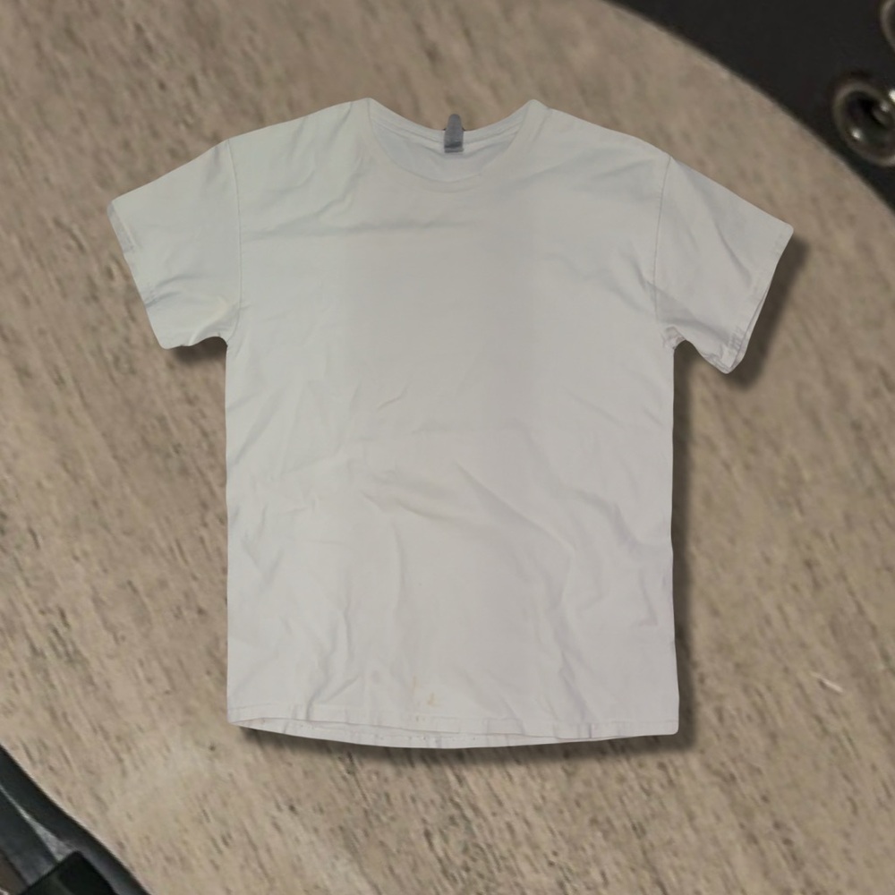 Gildan Men's White Short Sleeve Tee